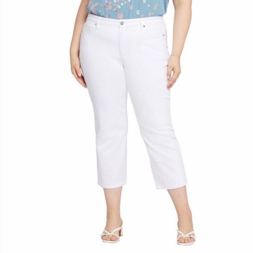 NWT NYDJ Jeans cropped Relaxed Piper Optic White 26W plus size lift & tuck